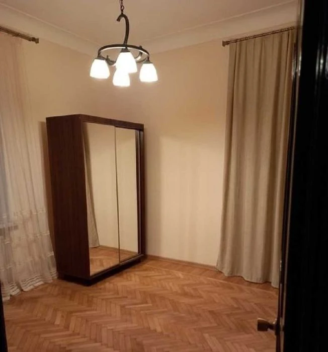 Продам 3 комнатную квартиру, ул. Канатная/2-я ст. Б. Фонтана