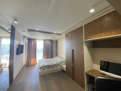 3-кім. квартира євро-варіант. кухня-вітальня 31 м.кв. Панора