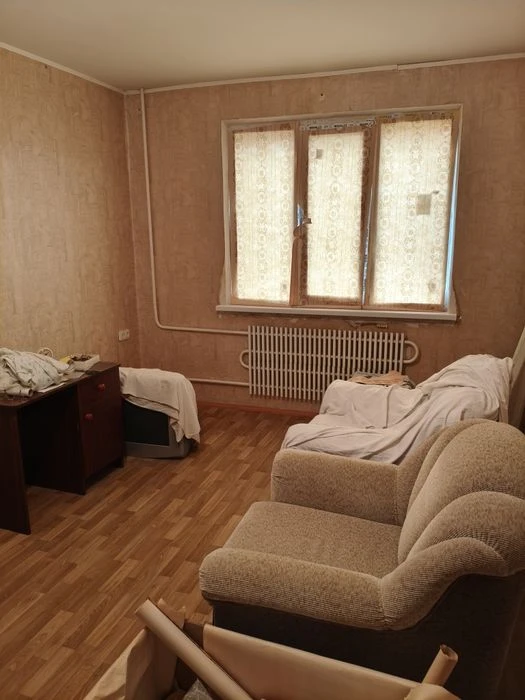 Three-room apartment for sale in Northern Saltovka.