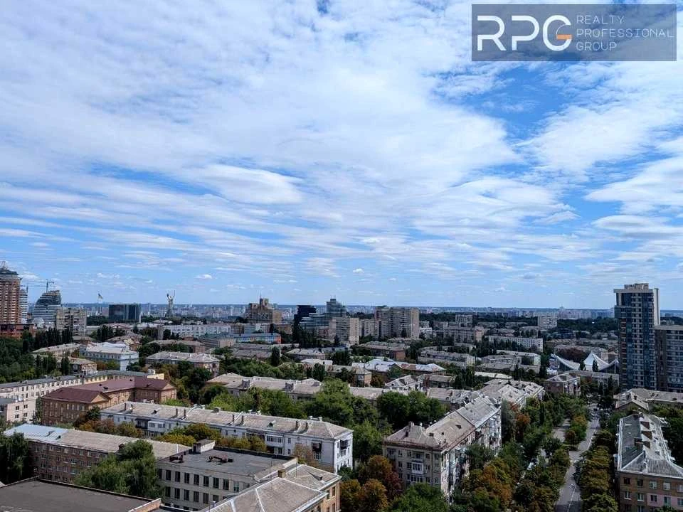 Квартира. Київ, Іоанна Павла II вул. (Патріса Лумумби)