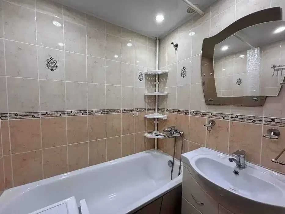 Продам 2к квартиру ж/м Левобережный, Березинка, ТЦ Караван,