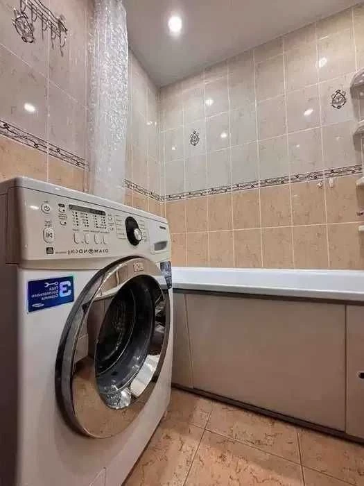 Продам 2к квартиру ж/м Левобережный, Березинка, ТЦ Караван,