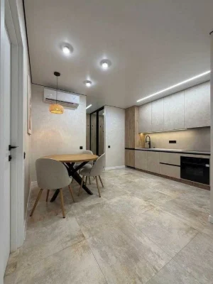Продам 2 комн. квартиру 49 м² новострой с ремонтом газ Даффи