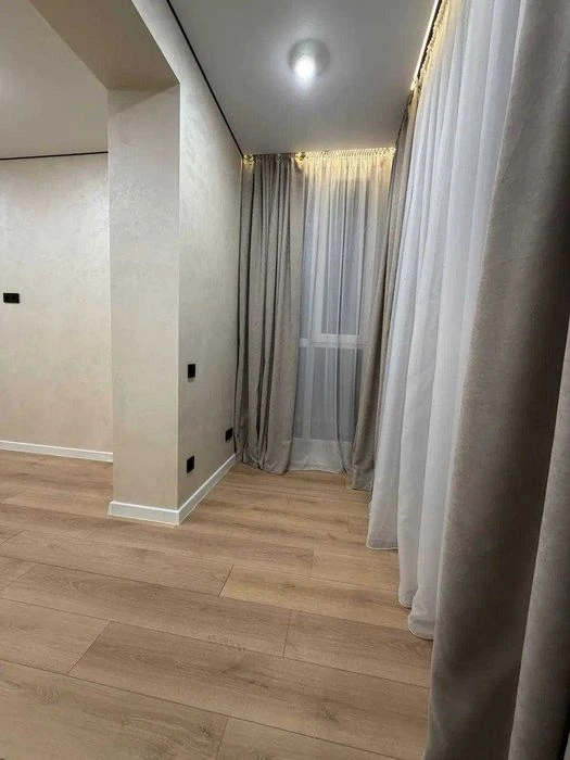 Продам 2 комн. квартиру 49 м² новострой с ремонтом газ Даффи