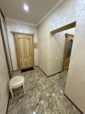 Продам 3-комн квартиру в районе Кирова просп.