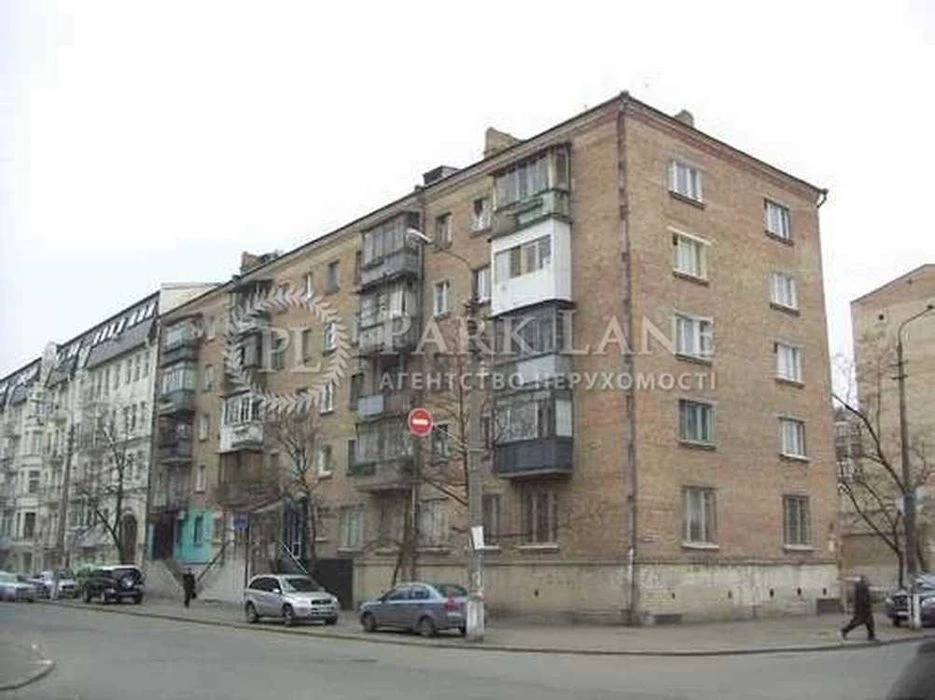 Поділ Продаж 2к квартири 48 кв м з ремонтом Оболонська 41