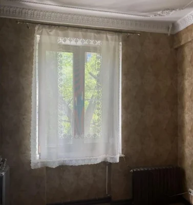 Продам 4-комн квартиру в районе Гончара Олеся ул.