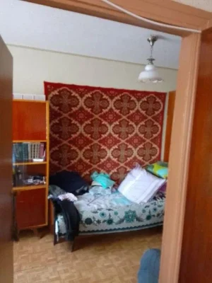 Продам 3-комн квартиру в районе Новоорловская ул.