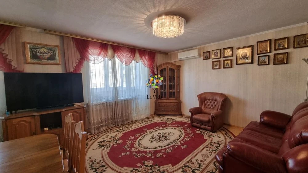 Без комісії/Продаж 3-к з ремонтом, метро Шулявська, Машинобу
