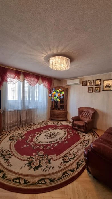 Без комісії/Продаж 3-к з ремонтом, метро Шулявська, Машинобу