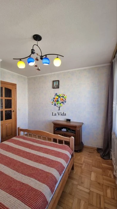 Без комісії/Продаж 3-к з ремонтом, метро Шулявська, Машинобу