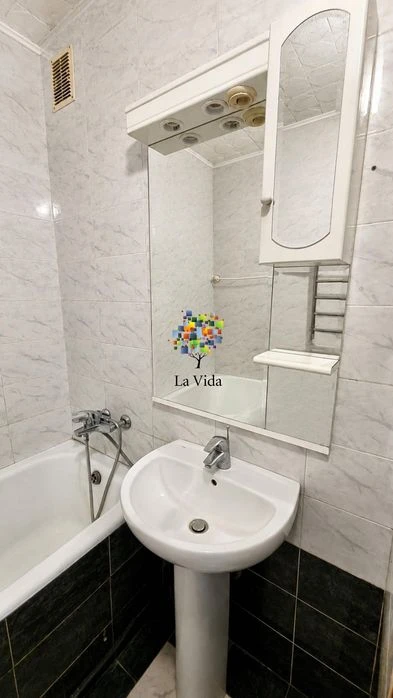 Без комісії/Продаж 3-к з ремонтом, метро Шулявська, Машинобу