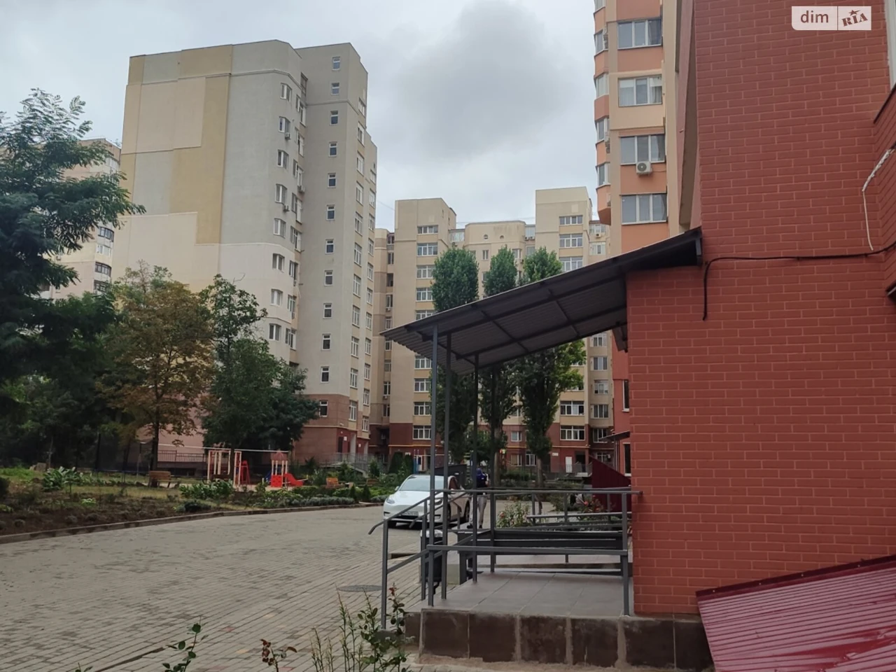 Продаж Квартира Південний