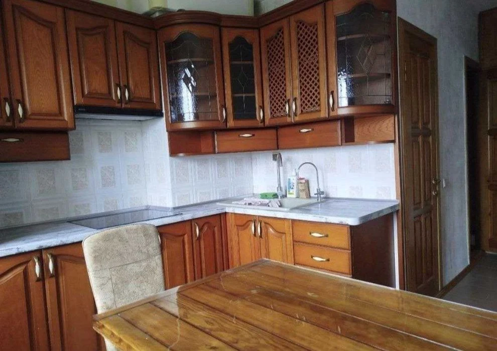 'У прдажу простора 3-кімнатна квартира на вул. Семена Палія