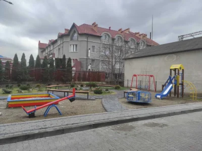 Продається 2-х. кім. квартира  в ЖК Хмельницький по 800 дол.