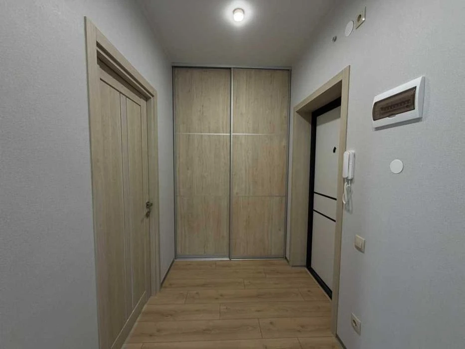 1к.квартира, новобудова, 41м2 , 5/9, свіжий ремонт