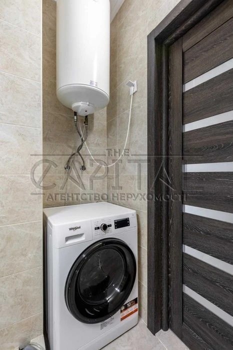 For sale 2-room 73.3 m² apartment in the Teremky residential complex, Akademika Z street
