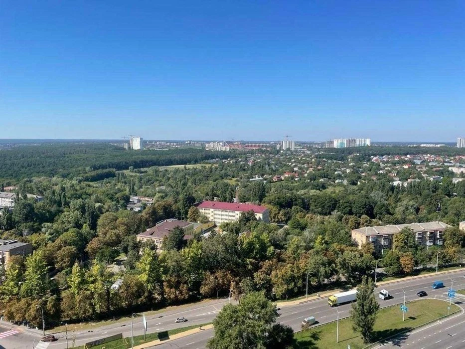 For sale 2-room 73.3 m² apartment in the Teremky residential complex, Akademika Z street