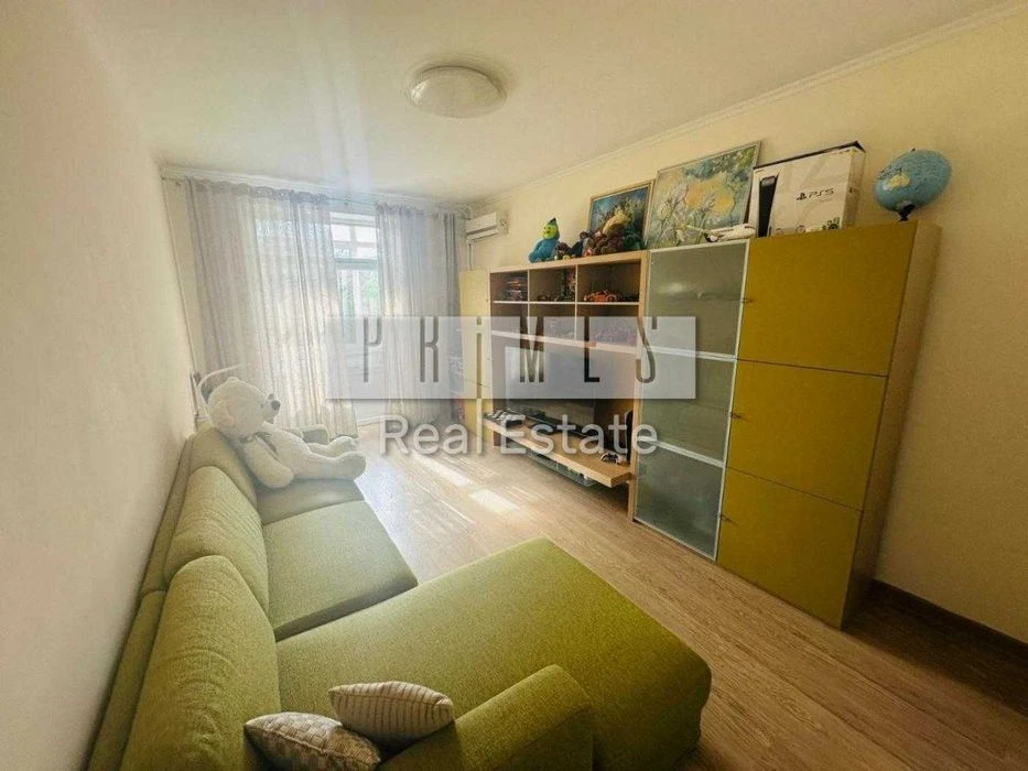 Продаж 2-кімнатної квартири 67 м² у Солом’янському районі –