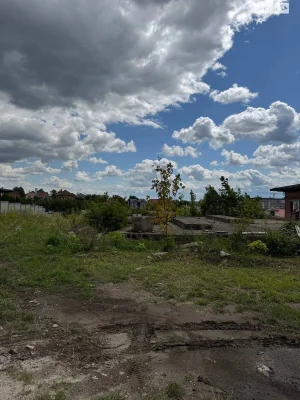 Продаж Ділянка під житлову забудову Лезневе