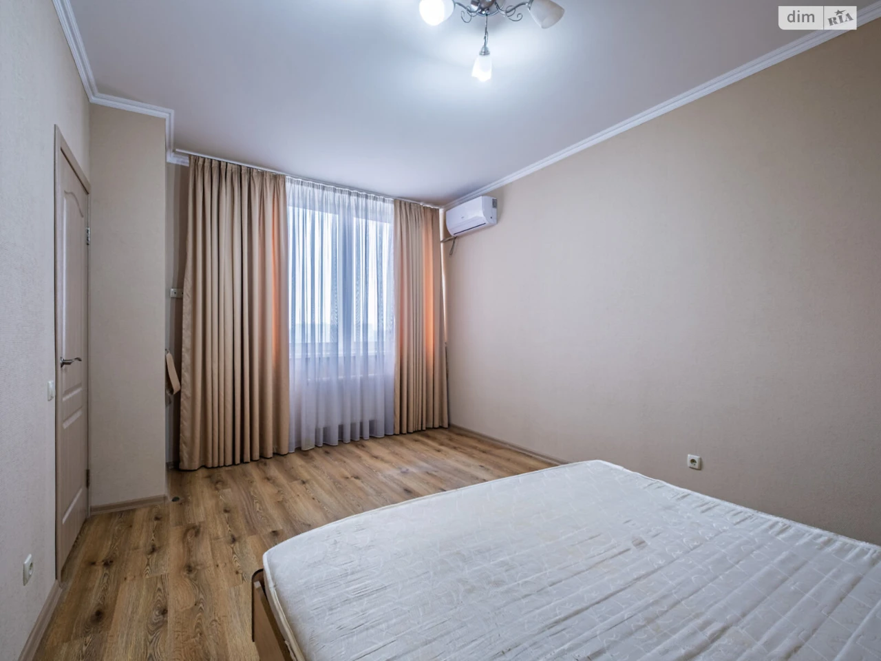 Продаж Квартира Сирець