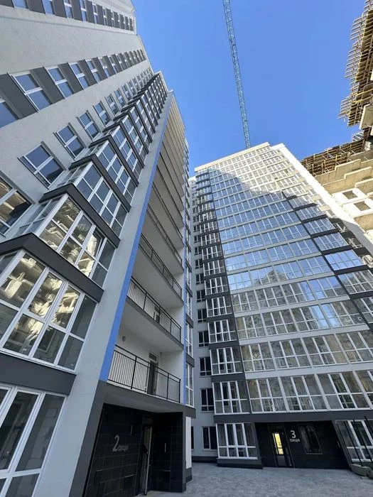 *2-кімнатна, 70 м² | Будинок зданий | Переуступка | Пішонівс
