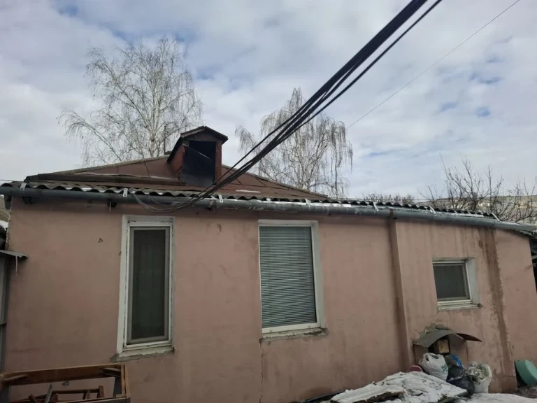 Продається частина будинку у Кропивницькому !