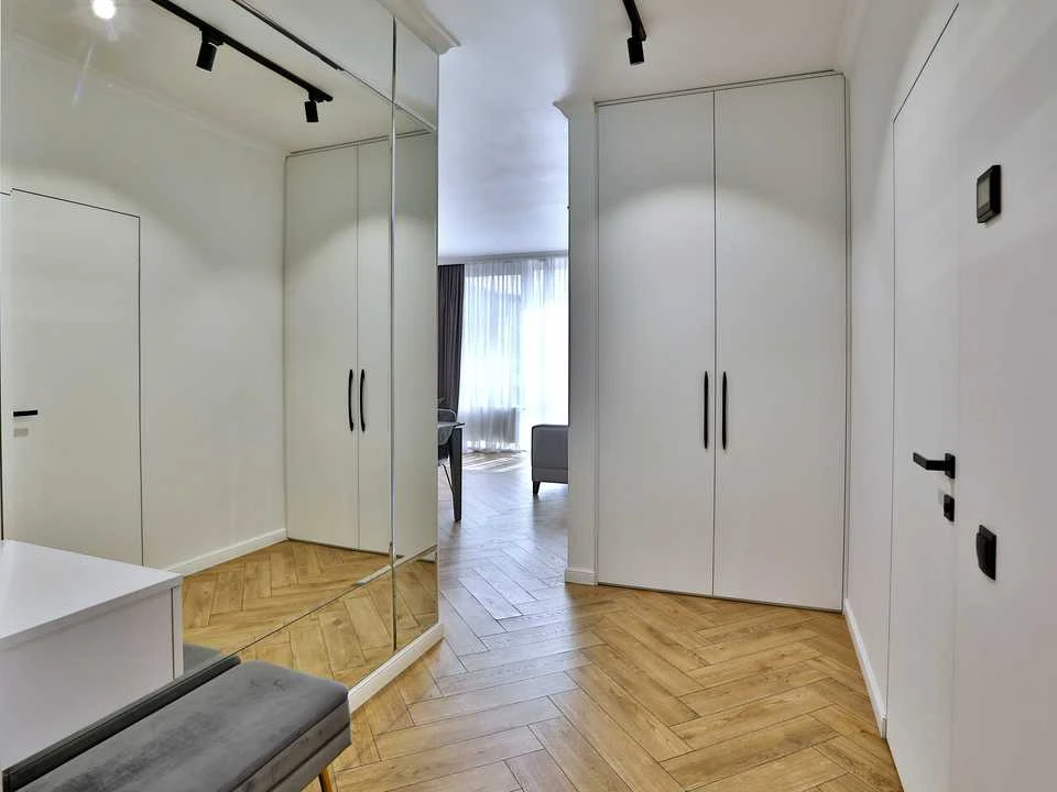 Квартира. Київ, Зарічна вул., 6 к