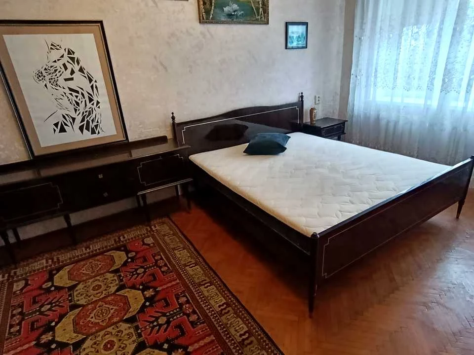 Квартира. Київ, Шолом-Алейхема вул.