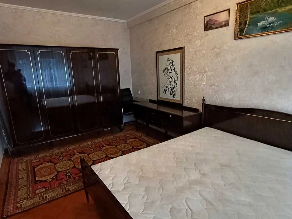 Квартира. Київ, Шолом-Алейхема вул.