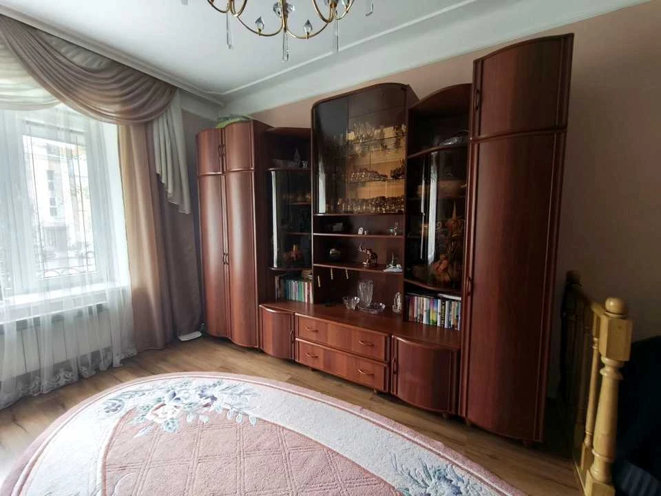 Квартира. Львів, Костя Левицького вул. ()