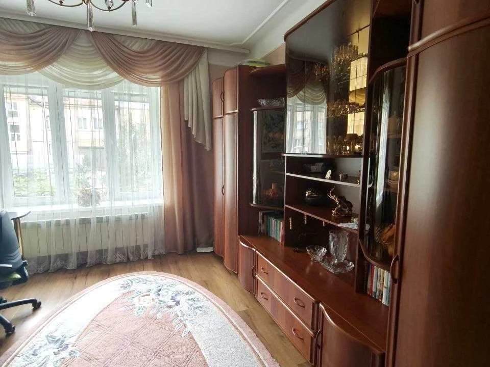 Квартира. Львів, Костя Левицького вул. ()