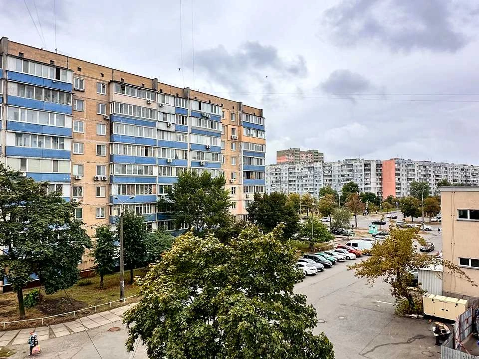 Квартира. Київ, Червоної Калини просп. (Володимира Маяковськ
