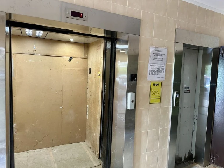 Без комісії Продаж 3-к кв 3/16пов. в новому будинку вул. Мил