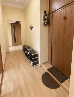 Продам  3 к квартиру Лівий берег Клінчик 68 м 2