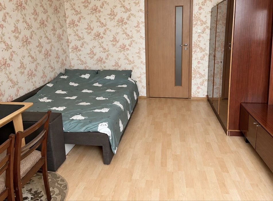 Продам  3 к квартиру Лівий берег Клінчик 68 м 2
