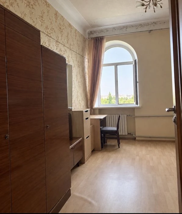 Продам  3 к квартиру Лівий берег Клінчик 68 м 2