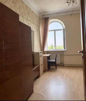 Продам  3 к квартиру Лівий берег Клінчик 68 м 2