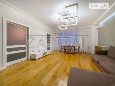 Sale of 4-room apartment 222 sq. m. on Oleksandra Konyskyi St. 4