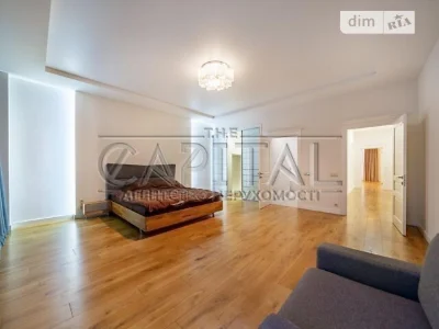 Sale of 4-room apartment 222 sq. m. on Oleksandra Konyskyi St. 4