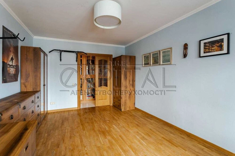 Продаж квартири, пров. Мар'яненка Івана, Печерськ, 5хв метро