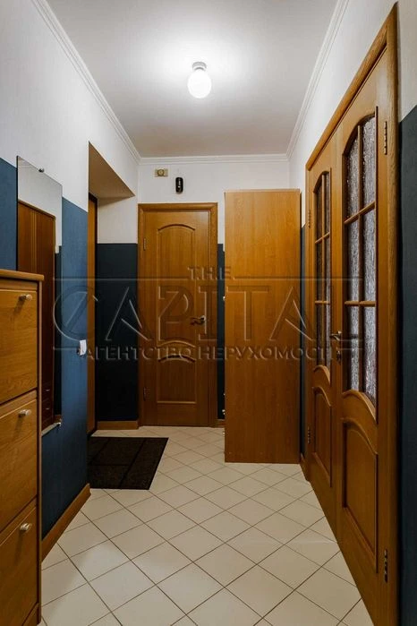 Продаж квартири, пров. Мар'яненка Івана, Печерськ, 5хв метро