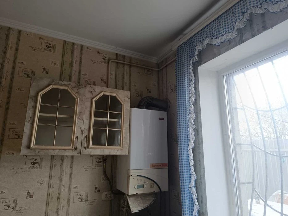 Продам часть дома в Одессе в Малиновском районе с АГВ и утеп