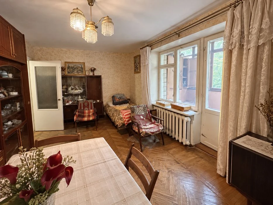 3-кімнатна квартира на Черемушках, Філатова