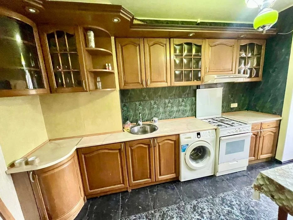 Эксклюзив! 3-4 комнатная квартира 100 м² ул. Академика Корол