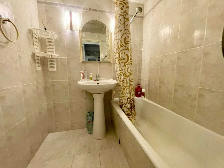 Эксклюзив! 3-4 комнатная квартира 100 м² ул. Академика Корол