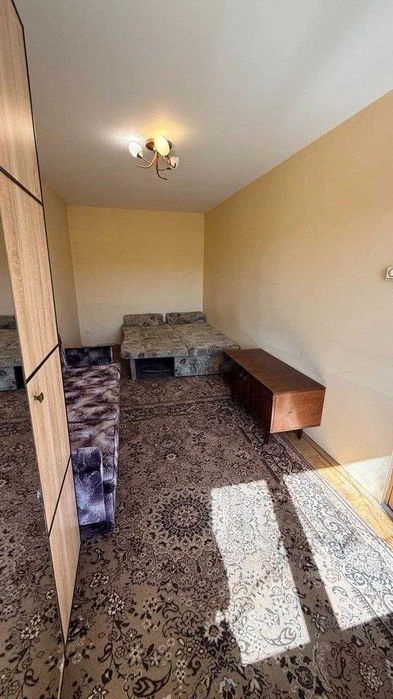 Продам 2 кімн. квартиру поруч з центром міста! Супер ціна!