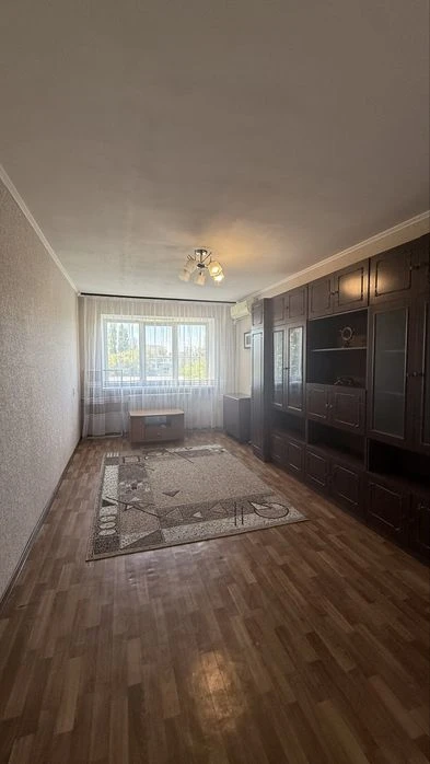 Продаж 2 кім квартири Ліски гарний стан 47 м. Окремі кімнати