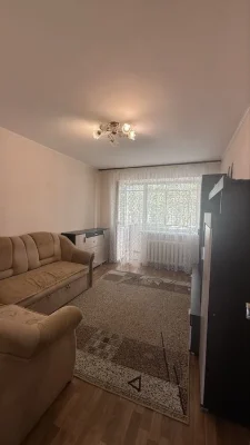 Продаж 2 кім квартири Ліски гарний стан 47 м. Окремі кімнати