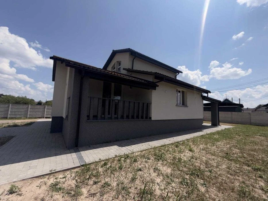 Будинок у Довжику 112 м² | панорамні вікна | власний ставок